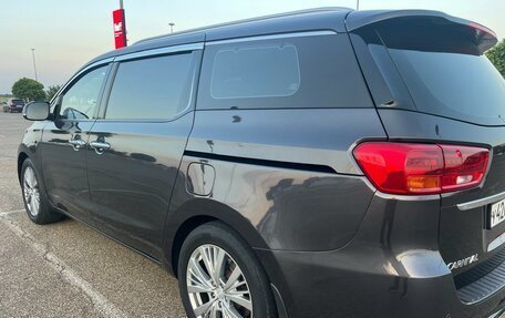 KIA Carnival III, 2019 год, 2 950 000 рублей, 13 фотография