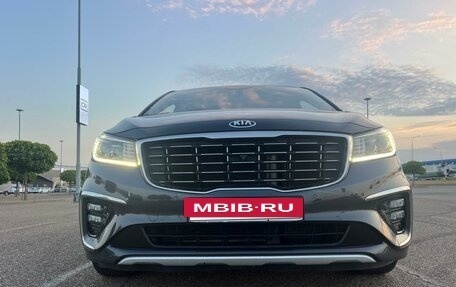 KIA Carnival III, 2019 год, 2 950 000 рублей, 14 фотография