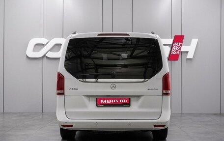 Mercedes-Benz V-Класс, 2014 год, 2 999 000 рублей, 4 фотография