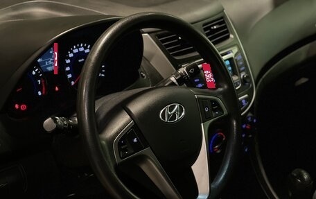 Hyundai Solaris II рестайлинг, 2014 год, 998 000 рублей, 9 фотография