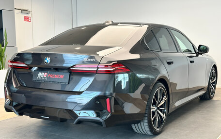 BMW 5 серия, 2024 год, 9 070 000 рублей, 6 фотография