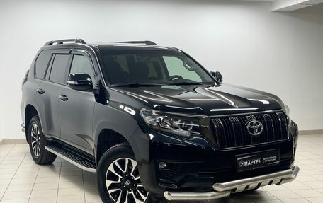 Toyota Land Cruiser Prado 150 рестайлинг 2, 2021 год, 6 030 000 рублей, 3 фотография
