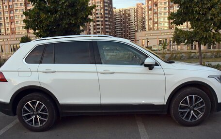 Volkswagen Tiguan II, 2021 год, 3 016 000 рублей, 8 фотография