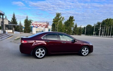 Honda Accord VIII рестайлинг, 2012 год, 1 800 000 рублей, 2 фотография