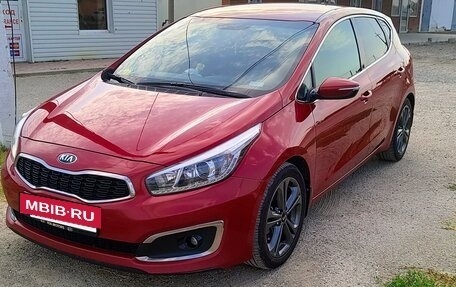 KIA cee'd III, 2016 год, 1 350 000 рублей, 2 фотография