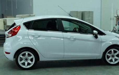 Ford Fiesta, 2015 год, 930 000 рублей, 5 фотография