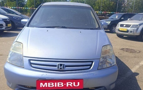 Honda Stream I рестайлинг, 2003 год, 580 000 рублей, 3 фотография