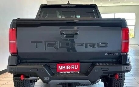 Toyota Tacoma, 2025 год, 7 000 000 рублей, 5 фотография