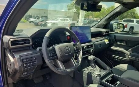 Toyota Tacoma, 2025 год, 7 000 000 рублей, 5 фотография
