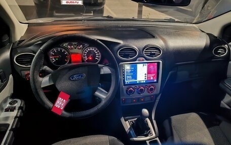 Ford Focus II рестайлинг, 2011 год, 600 000 рублей, 2 фотография