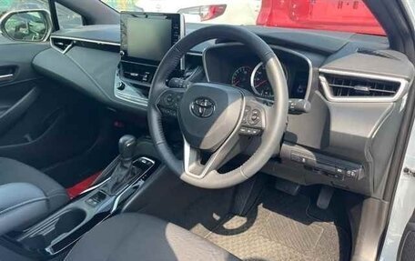 Toyota Corolla, 2022 год, 1 340 000 рублей, 2 фотография