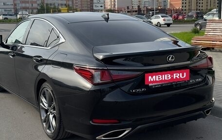 Lexus ES VII, 2019 год, 4 850 000 рублей, 3 фотография