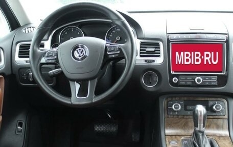 Volkswagen Touareg III, 2016 год, 3 150 000 рублей, 10 фотография