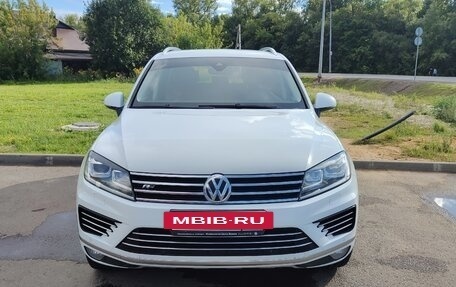 Volkswagen Touareg III, 2016 год, 3 150 000 рублей, 3 фотография
