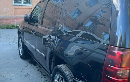 Chevrolet Tahoe III, 2012 год, 2 100 000 рублей, 4 фотография
