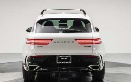 Genesis GV70, 2025 год, 7 300 000 рублей, 9 фотография