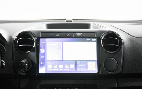 Volkswagen Amarok I рестайлинг, 2012 год, 1 800 000 рублей, 10 фотография