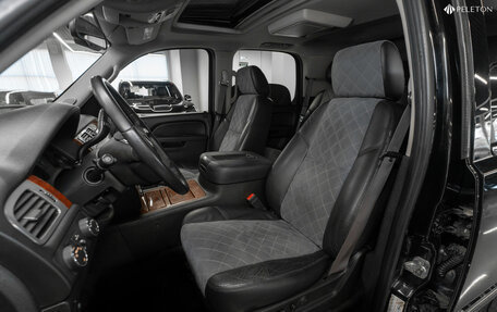 Chevrolet Tahoe III, 2011 год, 1 640 000 рублей, 9 фотография