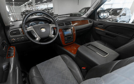 Chevrolet Tahoe III, 2011 год, 1 640 000 рублей, 7 фотография