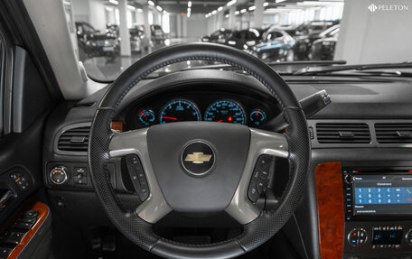 Chevrolet Tahoe III, 2011 год, 1 640 000 рублей, 11 фотография