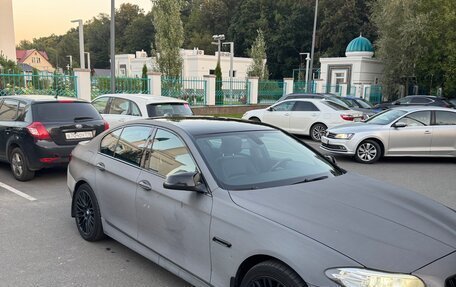 BMW 5 серия, 2014 год, 1 565 000 рублей, 2 фотография