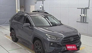 Toyota RAV4, 2022 год, 2 800 000 рублей, 5 фотография