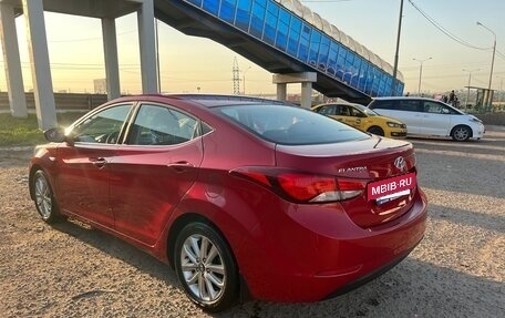 Hyundai Elantra V, 2015 год, 920 000 рублей, 4 фотография