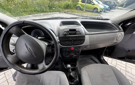Fiat Punto III Punto Evo рестайлинг, 2002 год, 125 000 рублей, 8 фотография