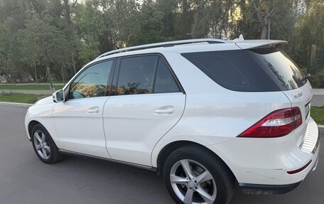 Mercedes-Benz M-Класс, 2013 год, 2 600 000 рублей, 2 фотография