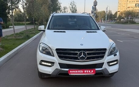 Mercedes-Benz M-Класс, 2013 год, 2 600 000 рублей, 3 фотография