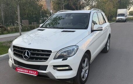 Mercedes-Benz M-Класс, 2013 год, 2 600 000 рублей, 4 фотография