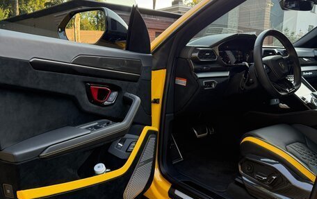 Lamborghini Urus I, 2023 год, 36 250 000 рублей, 6 фотография