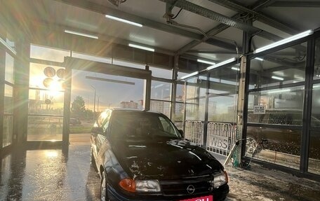 Opel Astra F, 1994 год, 99 999 рублей, 2 фотография