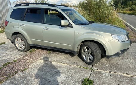 Subaru Forester, 2010 год, 950 000 рублей, 3 фотография