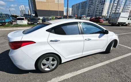 Hyundai Avante, 2013 год, 950 000 рублей, 10 фотография