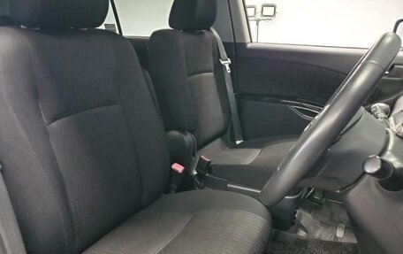 Toyota ISis I, 2011 год, 1 043 000 рублей, 12 фотография