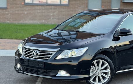 Toyota Camry, 2011 год, 1 550 000 рублей, 2 фотография