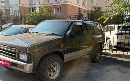 Nissan Terrano II рестайлинг, 1993 год, 510 000 рублей, 1 фотография