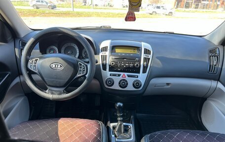 KIA cee'd I рестайлинг, 2009 год, 558 000 рублей, 11 фотография