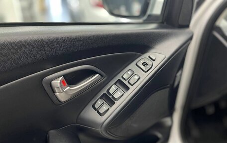 Hyundai ix35 I рестайлинг, 2011 год, 1 259 900 рублей, 13 фотография