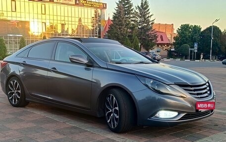 Hyundai Sonata VI, 2011 год, 1 390 000 рублей, 15 фотография
