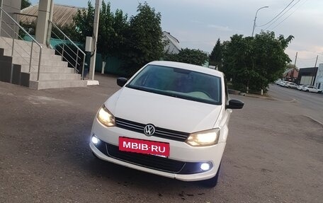 Volkswagen Polo VI (EU Market), 2013 год, 780 000 рублей, 3 фотография