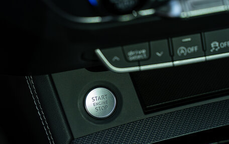 Audi Q5, 2025 год, 7 000 000 рублей, 38 фотография