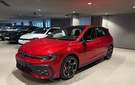 Volkswagen Golf GTI, 2024 год, 3 155 000 рублей, 1 фотография