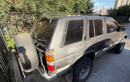 Nissan Terrano II рестайлинг, 1993 год, 510 000 рублей, 5 фотография