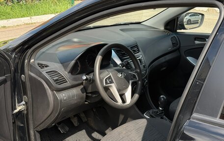 Hyundai Solaris II рестайлинг, 2016 год, 555 000 рублей, 9 фотография