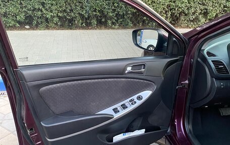 Hyundai Solaris II рестайлинг, 2011 год, 749 999 рублей, 12 фотография