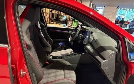 Volkswagen Golf GTI, 2024 год, 3 155 000 рублей, 6 фотография