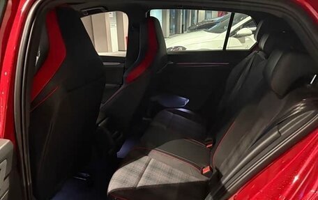 Volkswagen Golf GTI, 2024 год, 3 155 000 рублей, 10 фотография