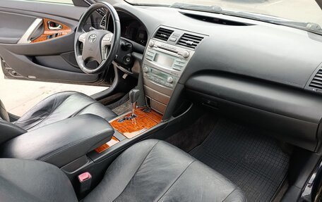 Toyota Camry, 2008 год, 1 180 000 рублей, 2 фотография